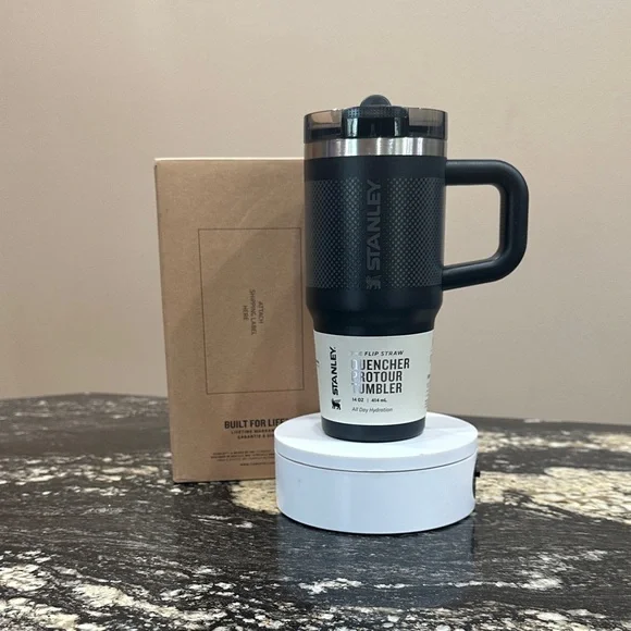 Stanley Black Travel Tumbler with Handle and Flip Straw - Picture 2 of 4